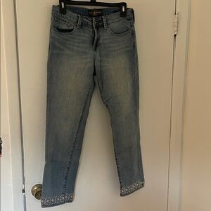 Lucky Brand Light Blue Cropped Jeans